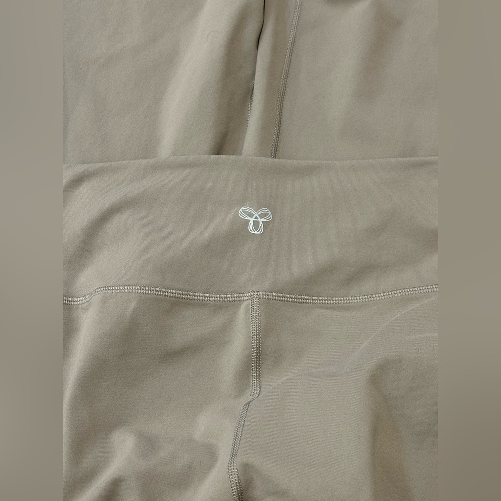 Aritzia Tna Atmosphere Wide Hi-Rise Legging | Deep Taupe - Picture 8 of 10